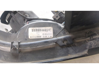 Фара передняя  Infiniti QX56 2004-2010 правая 