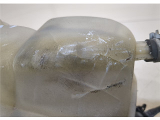 Бачок расширительный Volvo V50 2007-2012 31338761 1.6