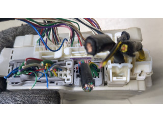 Блок предохранителей Lexus LS460 2006-2012