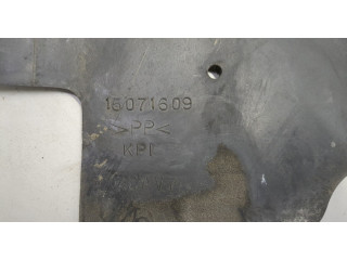 Крышка блока предохранителей Hummer H2 15071609