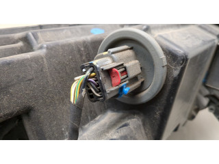 Фара передняя  Chevrolet Equinox 2017-2024 левая 