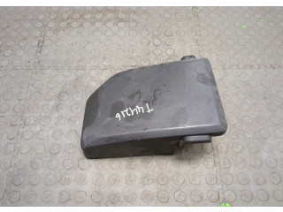 Крышка блока предохранителей Volvo V70 2001-2008