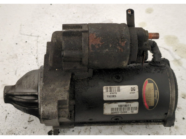 Стартер  Renault Trafic 2001-2014      