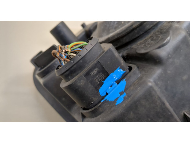 Фара передняя  Ford C-Max 2002-2010 левая 