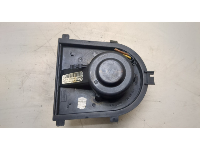 Моторчик печки Volkswagen Golf 4 1997-2005