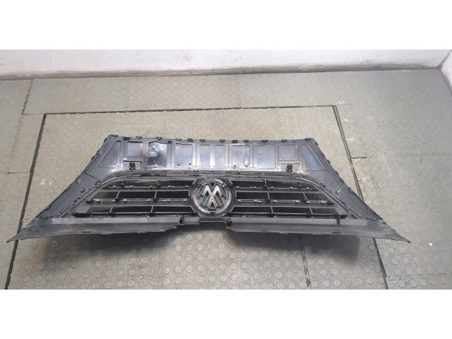 Решетка радиатора Volkswagen Passat CC 2008-2012 3C8853651PQ