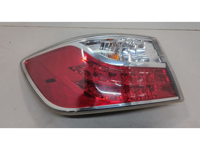 Задний фонарь          