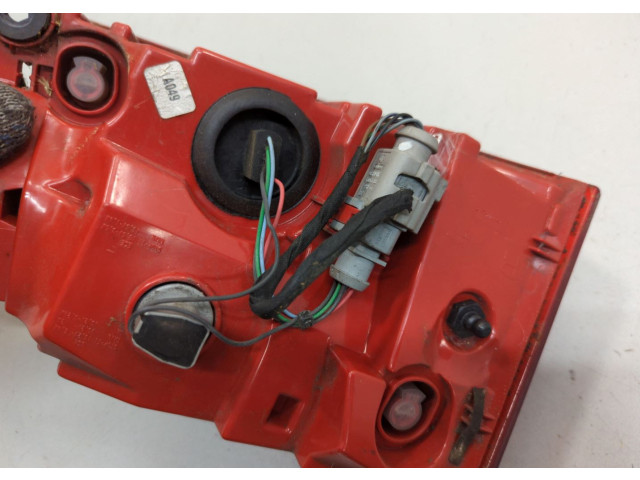 Задний фонарь 4G5945096B