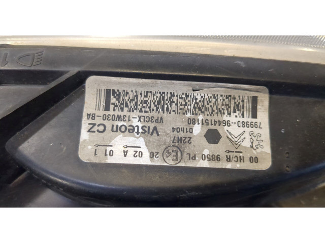 Фара передняя  Peugeot Partner 2002-2008 левая 