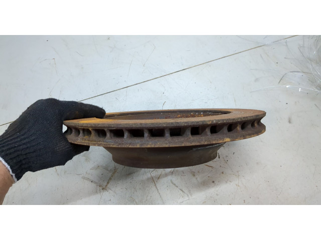 Диск тормозной Volkswagen Touareg 2010-2014 задний 7L8615601C