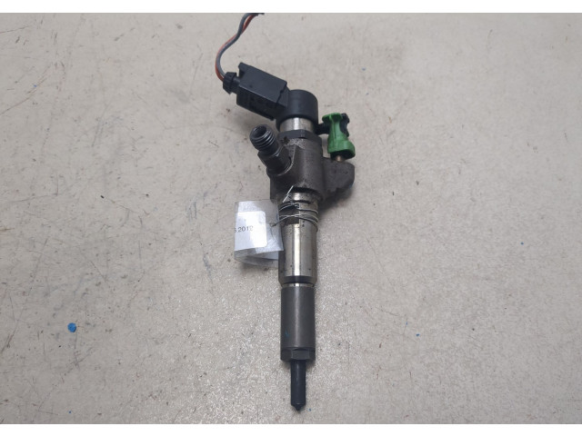 Форсунка топливная  Peugeot 5008 2009-2016    9802448680     