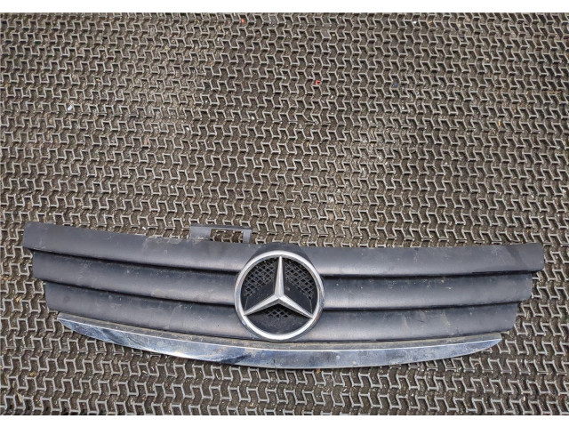 Решетка радиатора Mercedes A W169 2004-2012 1.5 A1698800083