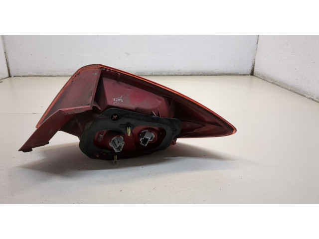 Задний фонарь