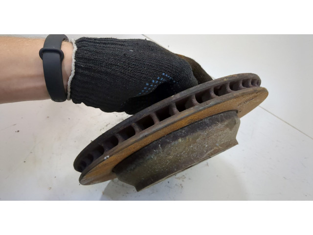 Диск тормозной Volkswagen Touareg 2010-2014 задний 7L8615601C