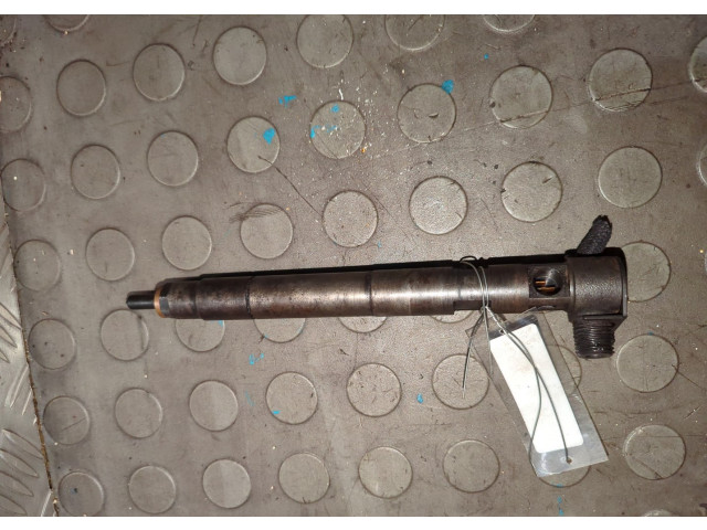 Форсунка топливная  Opel Antara 2006-2015    4802157     