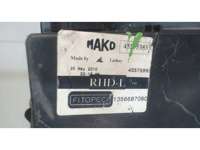 Фара передняя  Peugeot Bipper 2009- левая 