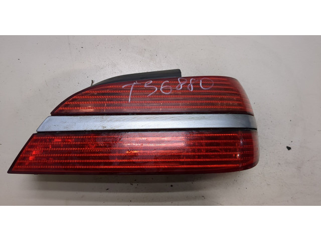 Задний фонарь        Peugeot 406 1999-2004 
