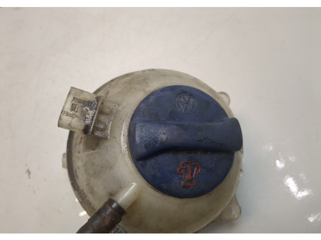 Бачок расширительный Volkswagen Polo 1994-1999 1.0