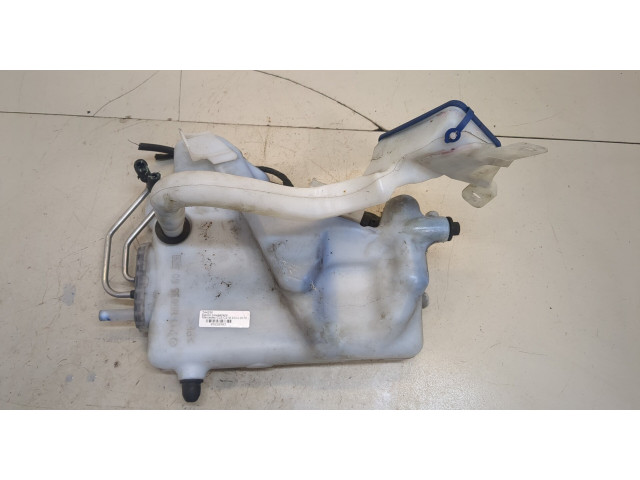 Бачок омывателя  Mercedes CLS C219 2004-2010    