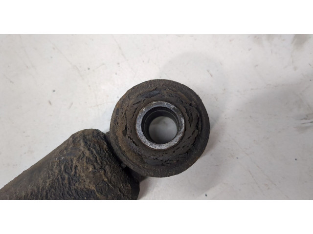 Стойка амортизатора Mitsubishi Montero Sport / Pajero Sport 1996-2008