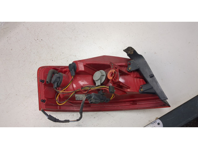 Задний фонарь          