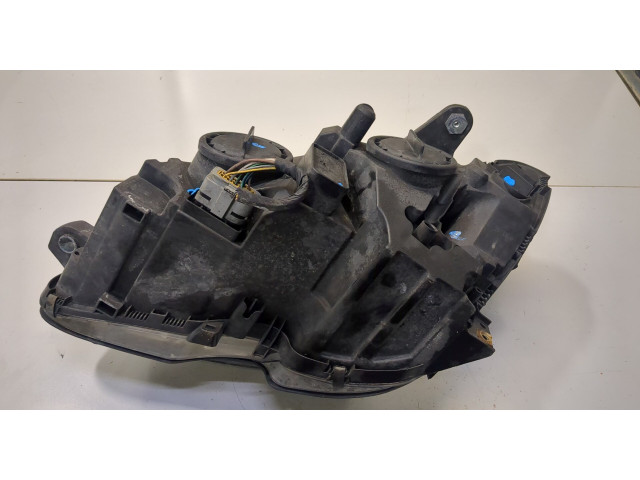 Фара передняя  Mercedes C W204 2007-2013 правая 