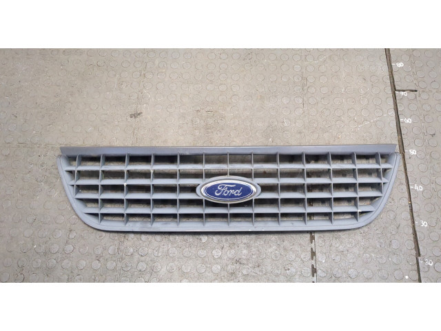 Решетка радиатора  Ford Explorer 2001-2005          