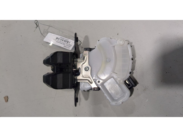 Замок багажника Mazda CX-3 2014-