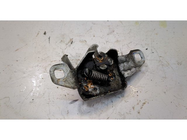 Замок капота  Dacia Logan 2004-2012     