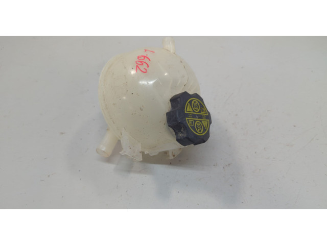 Бачок расширительный Chevrolet Trailblazer 2019-