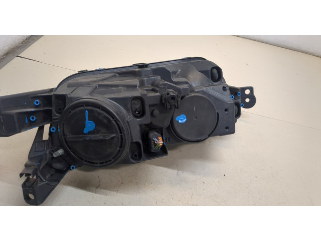 Фара передняя Citroen C4 Grand Picasso 2013-2018 правая