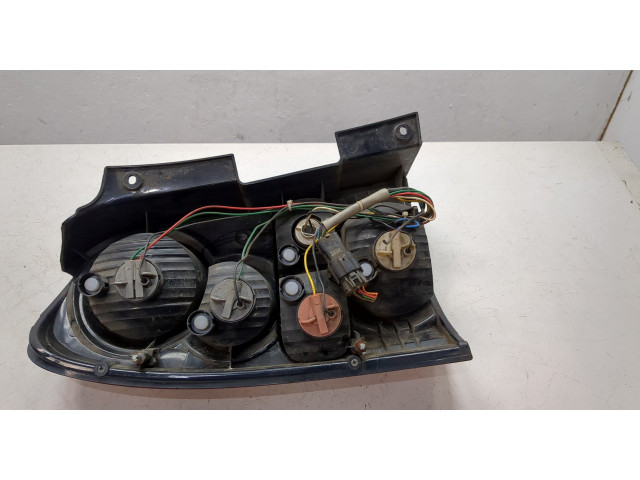 Задний фонарь