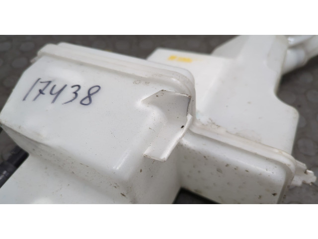 Бачок омывателя  Nissan Rogue 2020-2023    