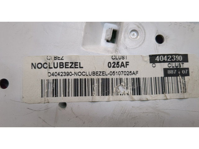 Панель приборов Jeep Patriot 2007-2010 0510705A 2 Дизель