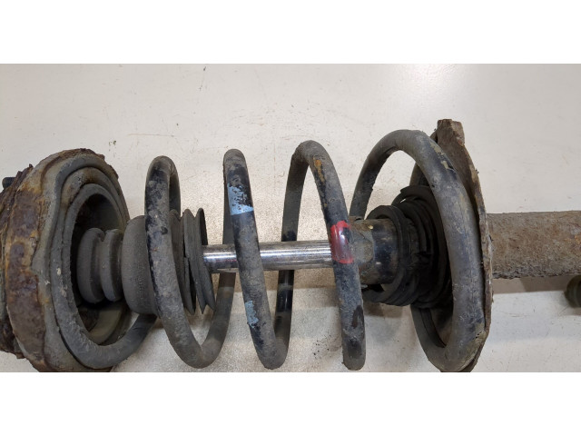 Стойка амортизатора  Nissan X-Trail (T30) 2001-2006 553038H327, 550208H762     