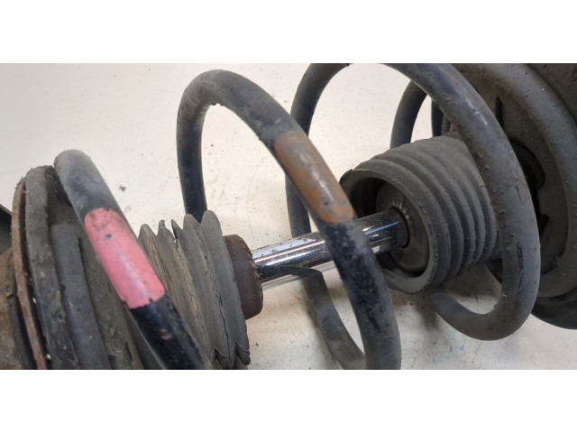 Стойка амортизатора Lexus CT 2010-2014