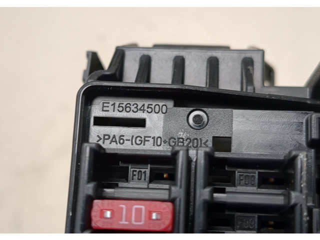 Блок предохранителей  Buick Encore GX 2019-2024         