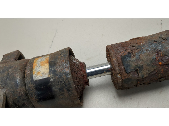 Стойка амортизатора  Mercedes GL X164 2006-2012 A1643202631     