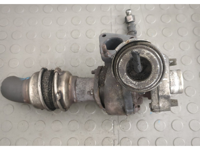 Турбина Volkswagen Passat 5 2000-2005 038145702L