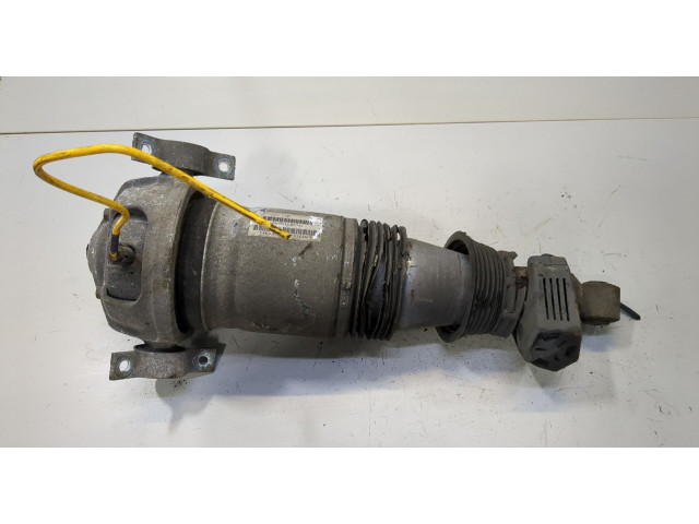 Стойка амортизатора Porsche Cayenne 2002-2007