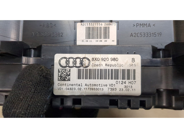 Панель приборов  Audi A1 (8X) 2010-2014       8X0920980     