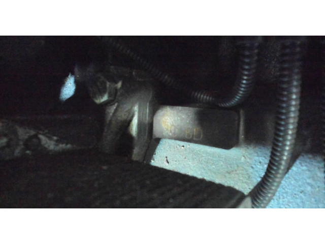 Клапанная крышка двигателя ДВС BMW 5 E39 1995-2003