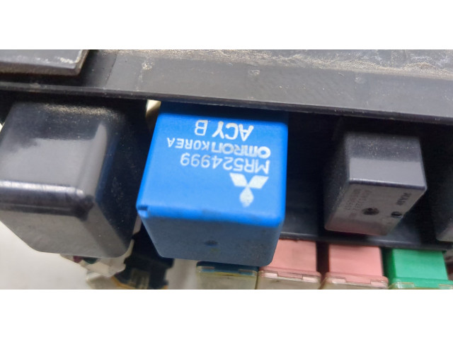 Блок предохранителей  Mitsubishi Montero Sport / Pajero Sport 1996-2008         