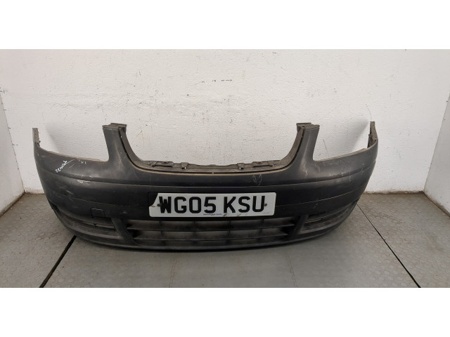 Бампер Volkswagen Caddy 2004-2010 передний