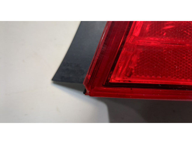 Задний фонарь