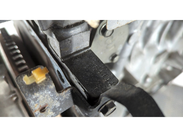 Форсунка топливная Mazda 3 (BK) 2003-2009