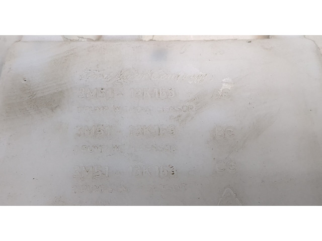 Бачок омывателя  Ford Kuga 2008-2012 3m5113k163    