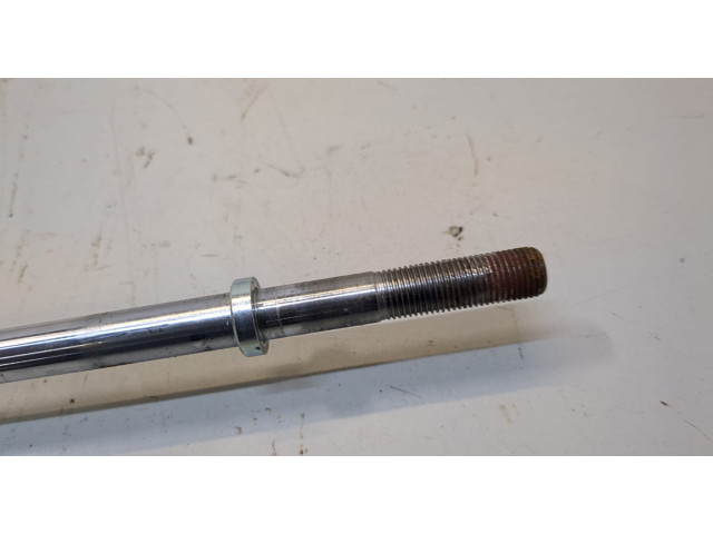 Стойка амортизатора  Lexus CT 2010-2014      