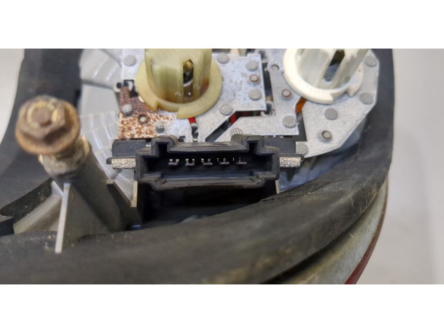 Задний фонарь     a2108205364   Mercedes E W210 1995-2002 