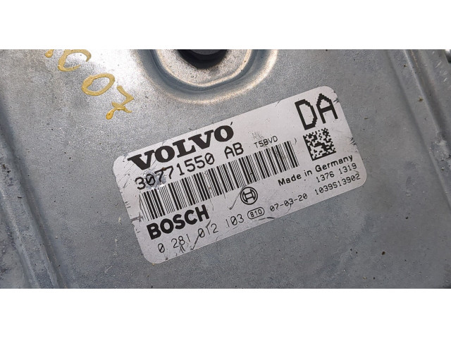 Блок управления двигателем  Volvo C30 2006-2010     